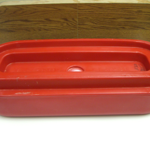 yke Valve Box Cover for ThriftyKing CT6 - Red Cover for a Yellow Fountain