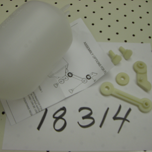 tg Plastic Oval-Shaped Float w/ Hardware